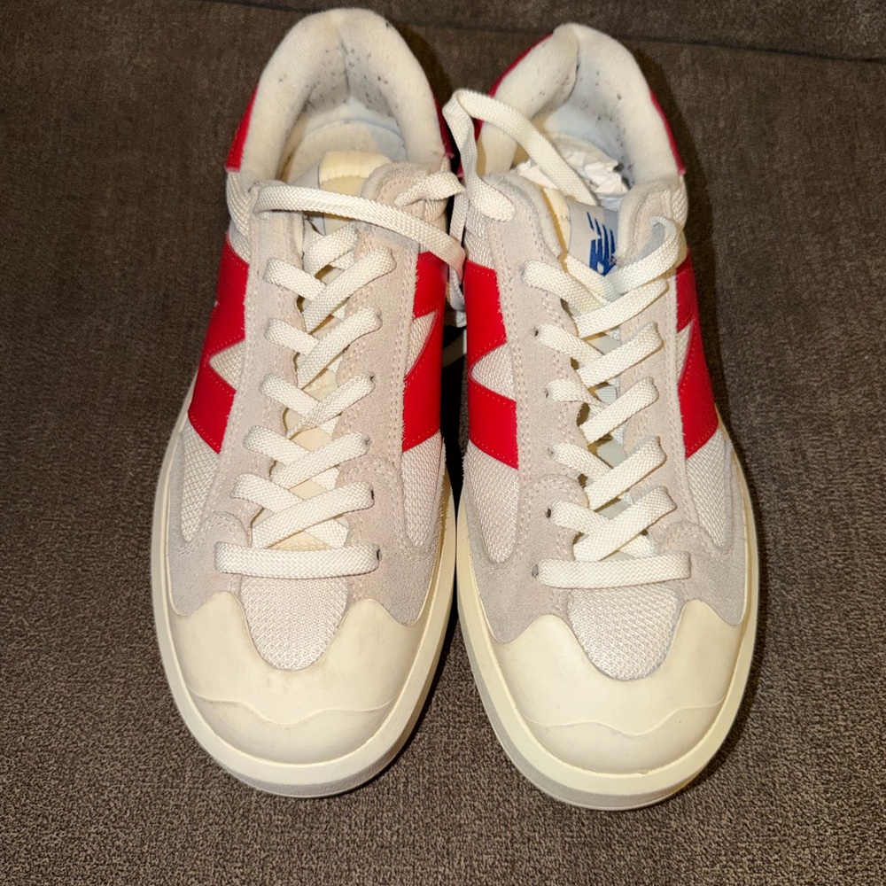 New Balance CT302 White & Red Retro Low-Top Sneakers Size 9.5